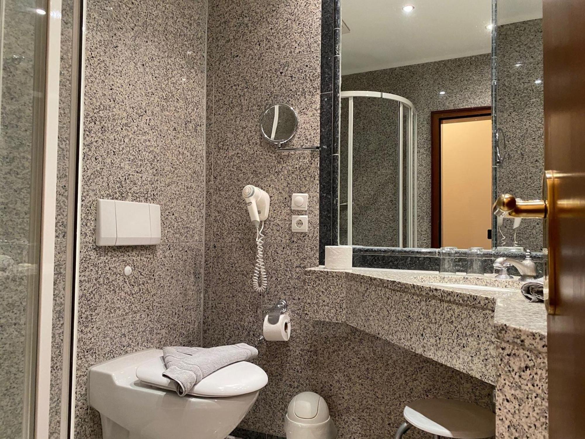 Ferienwohnung Strandlust In Der Villa Seeadler Binz Ngoại thất bức ảnh